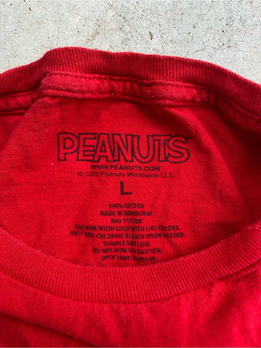 Peanuts Snoopy Red Christmas cookies cotton shirt size Large - Picture 2 of 3